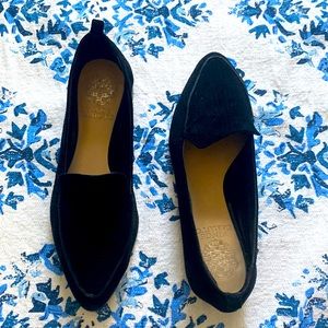 Vince Camuto Suede pointy loafers